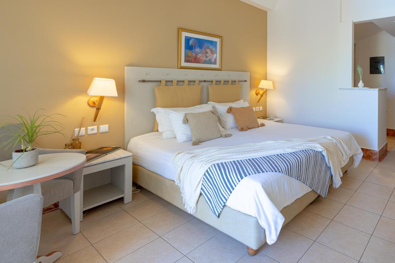Giannoulis - Santa Marina Plaza (Adults Only) Otel Agia Marina Dış mekan fotoğraf