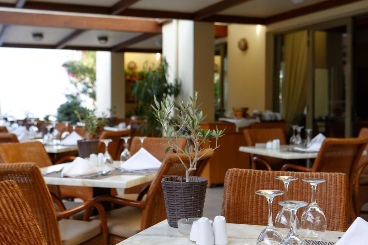 Giannoulis - Santa Marina Plaza (Adults Only) Otel Agia Marina Dış mekan fotoğraf