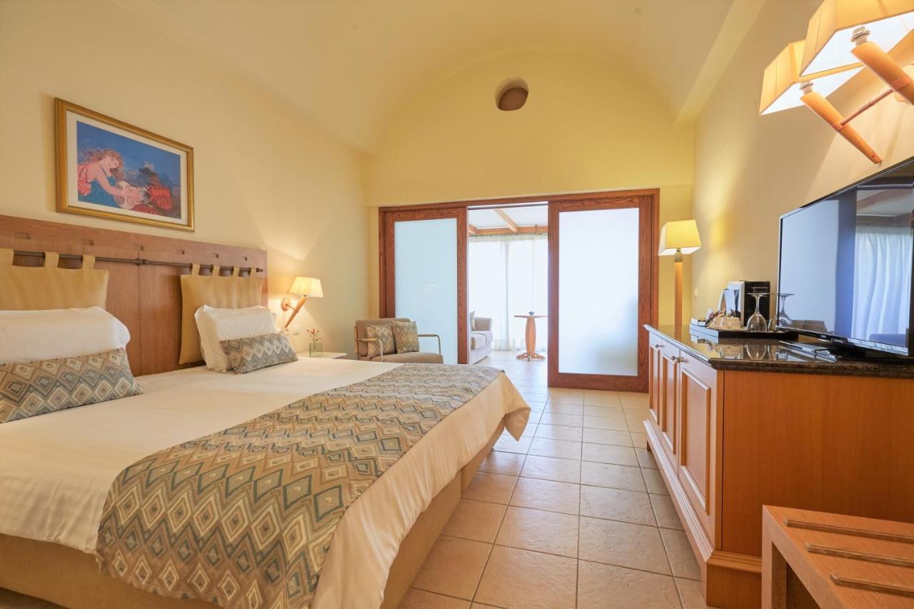 Giannoulis - Santa Marina Plaza (Adults Only) Otel Agia Marina Dış mekan fotoğraf